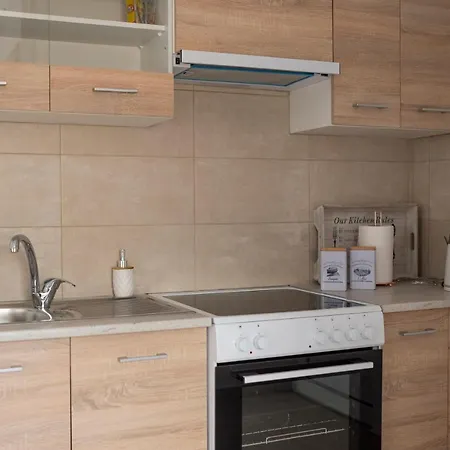 Traditional Suburbs Maisonette Holiday home