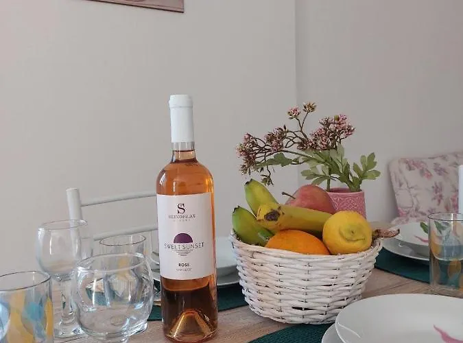 Dom wakacyjny Traditional Suburbs Maisonette