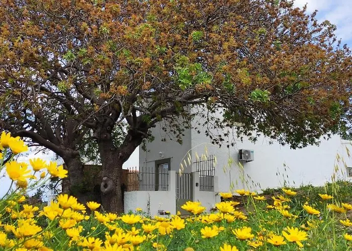 Traditional Suburbs Maisonette Ferienhaus